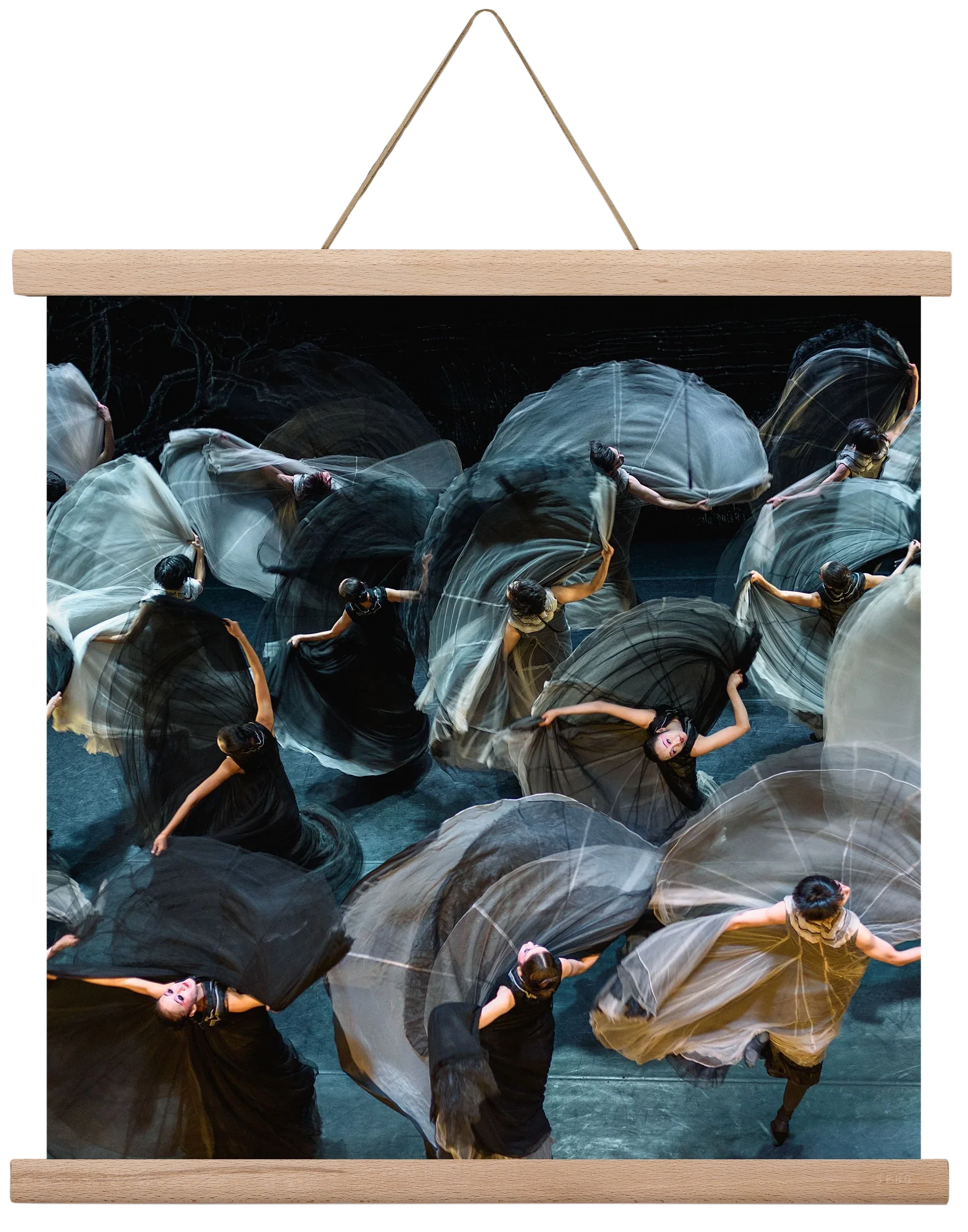 ocean of skirts 2 square - artbridge