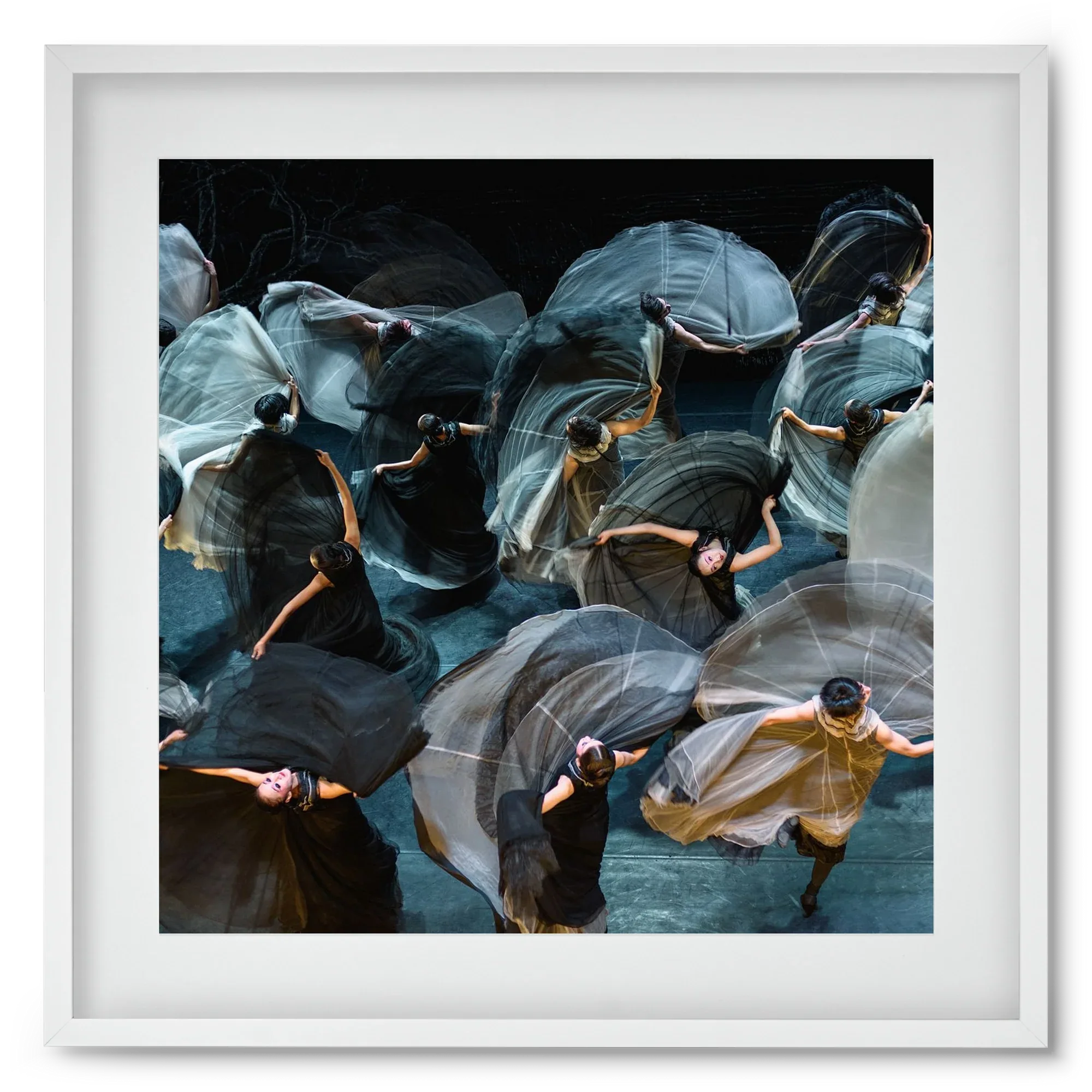 ocean of skirts 2 square - artbridge
