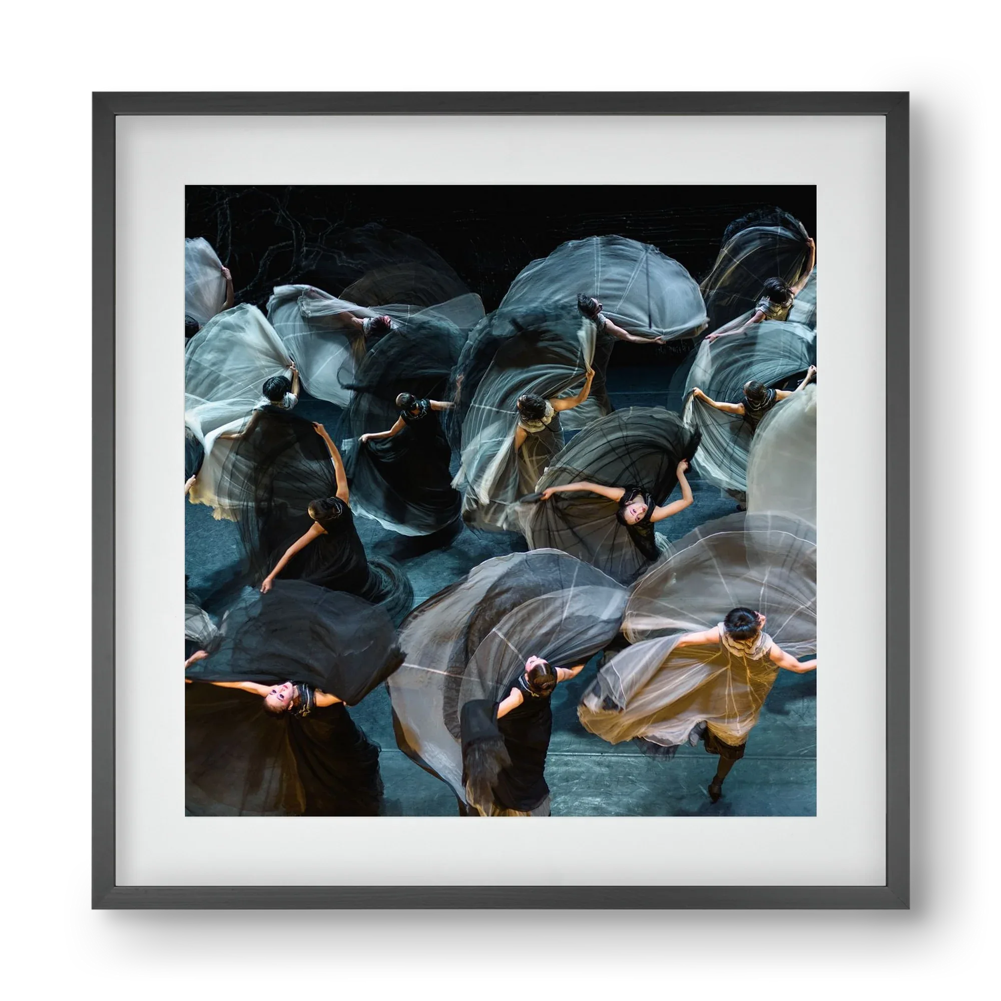 ocean of skirts 2 square - artbridge