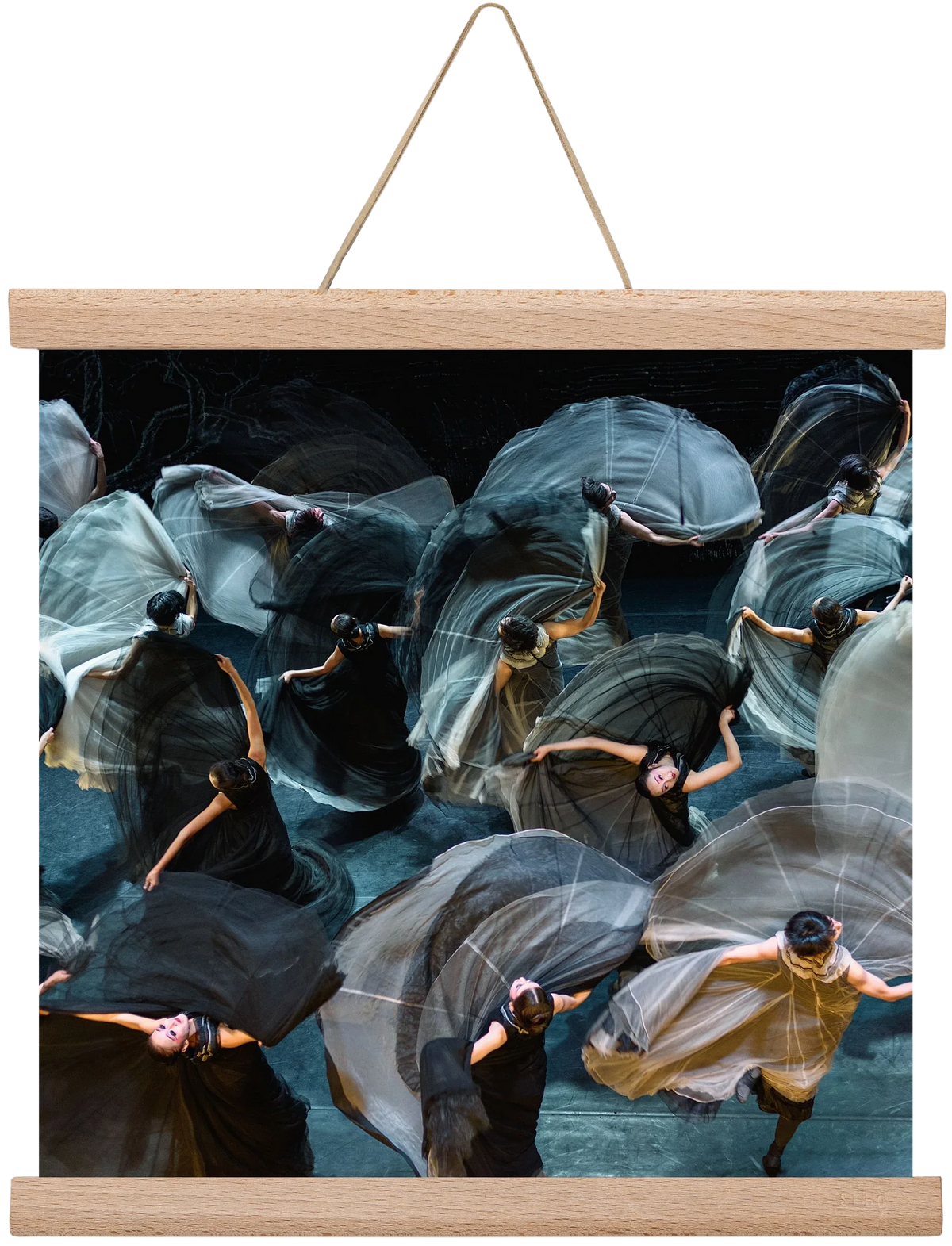 ocean of skirts 2 square - artbridge