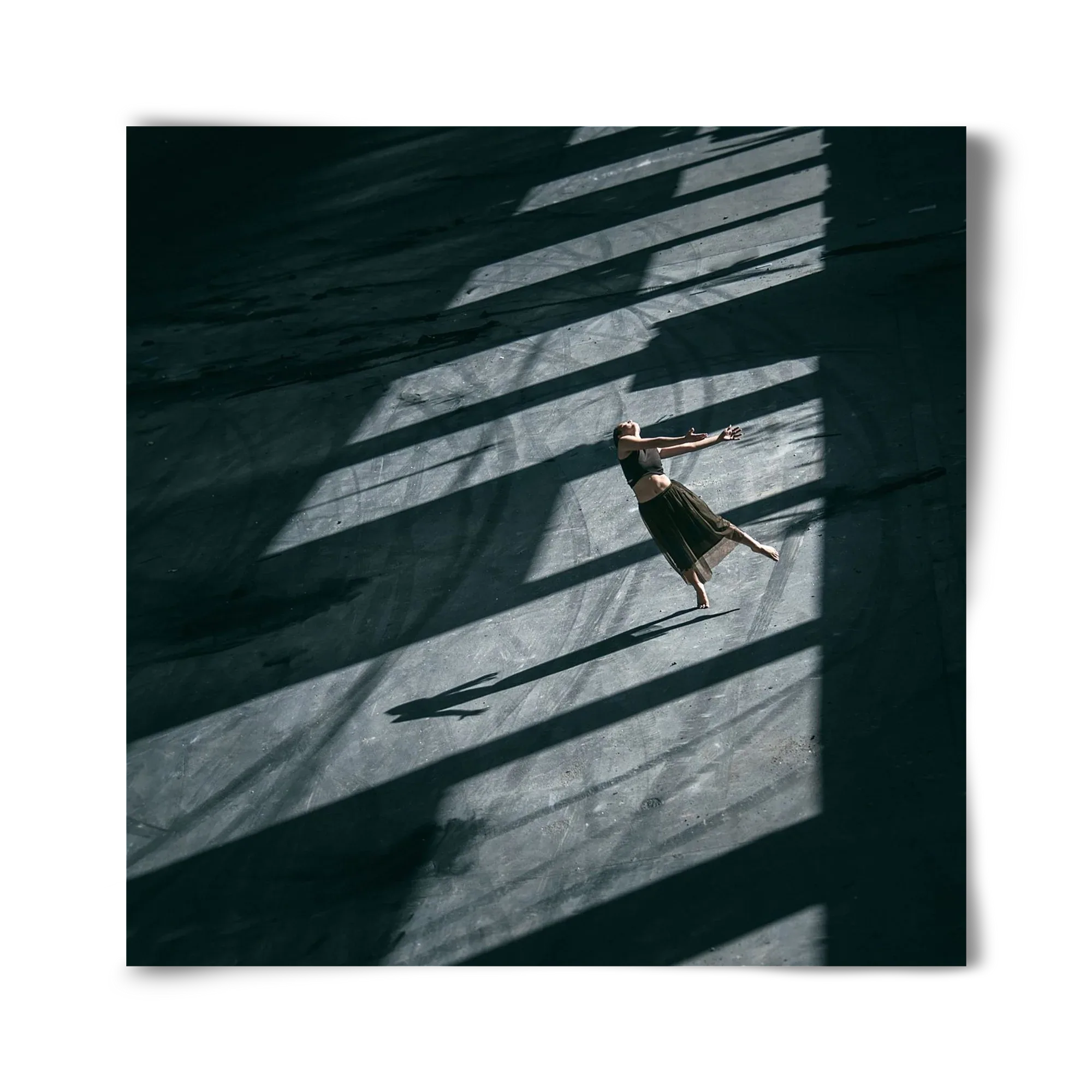 fallin' - artbridge