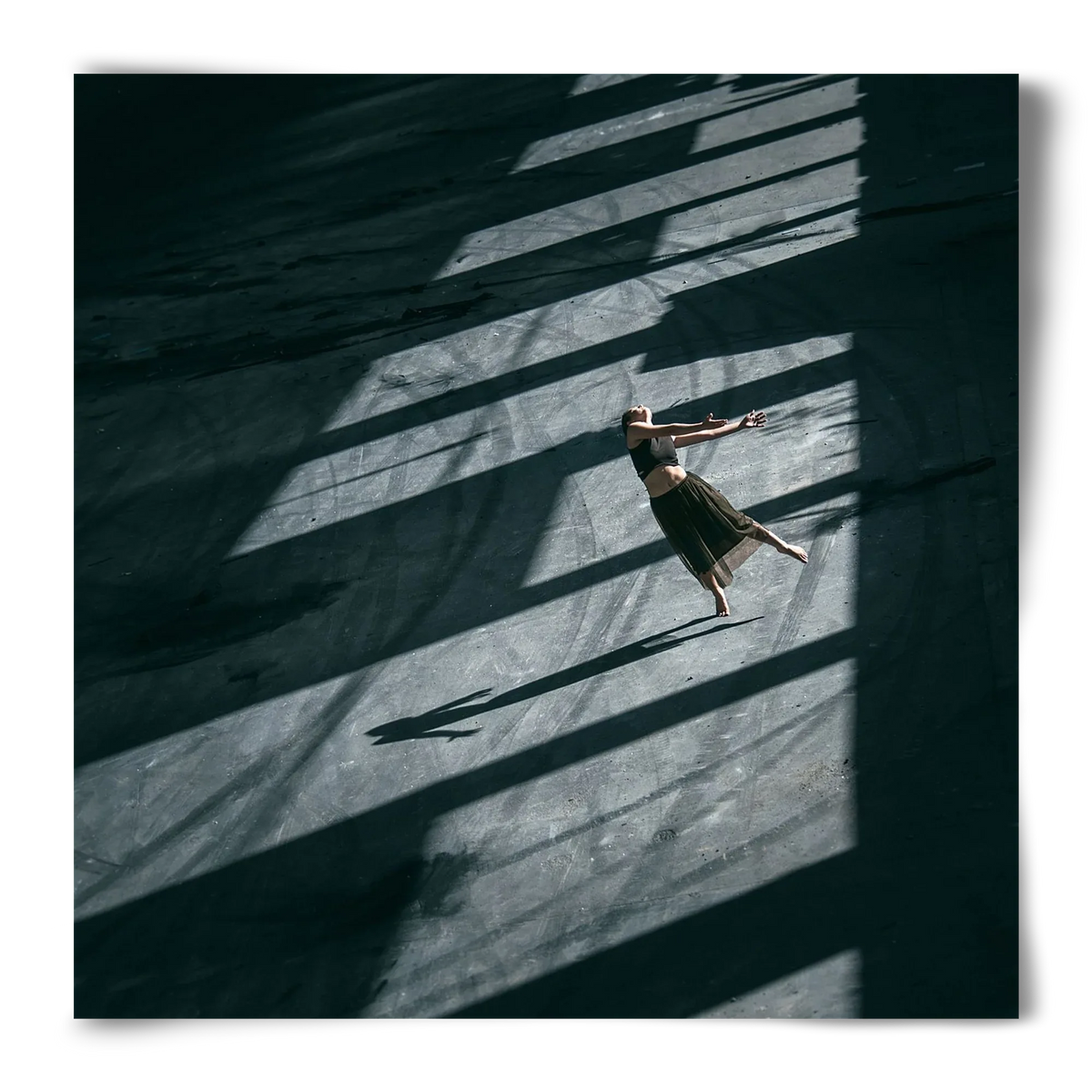 fallin' - artbridge