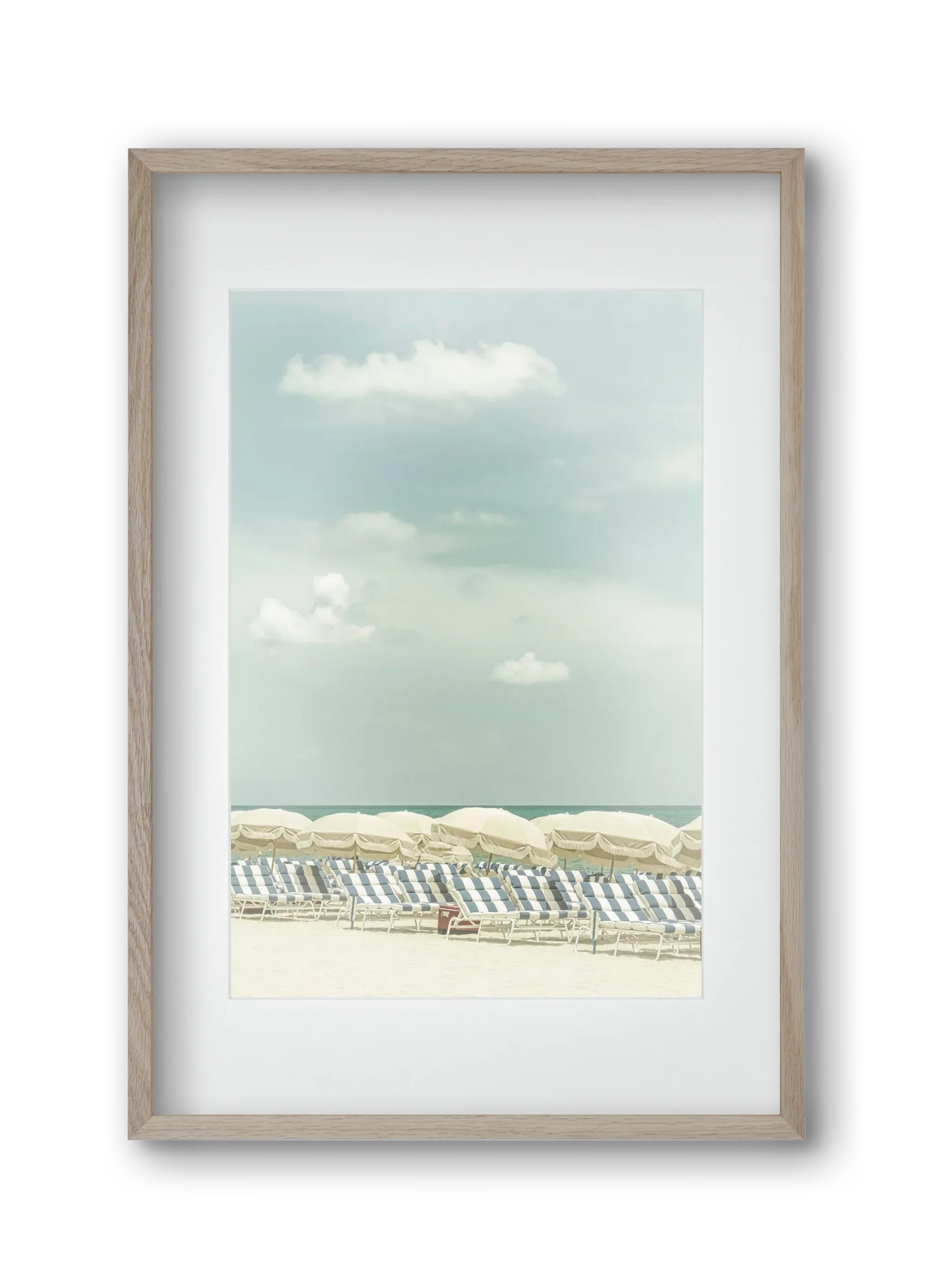 Vintage beach scene - artbridge