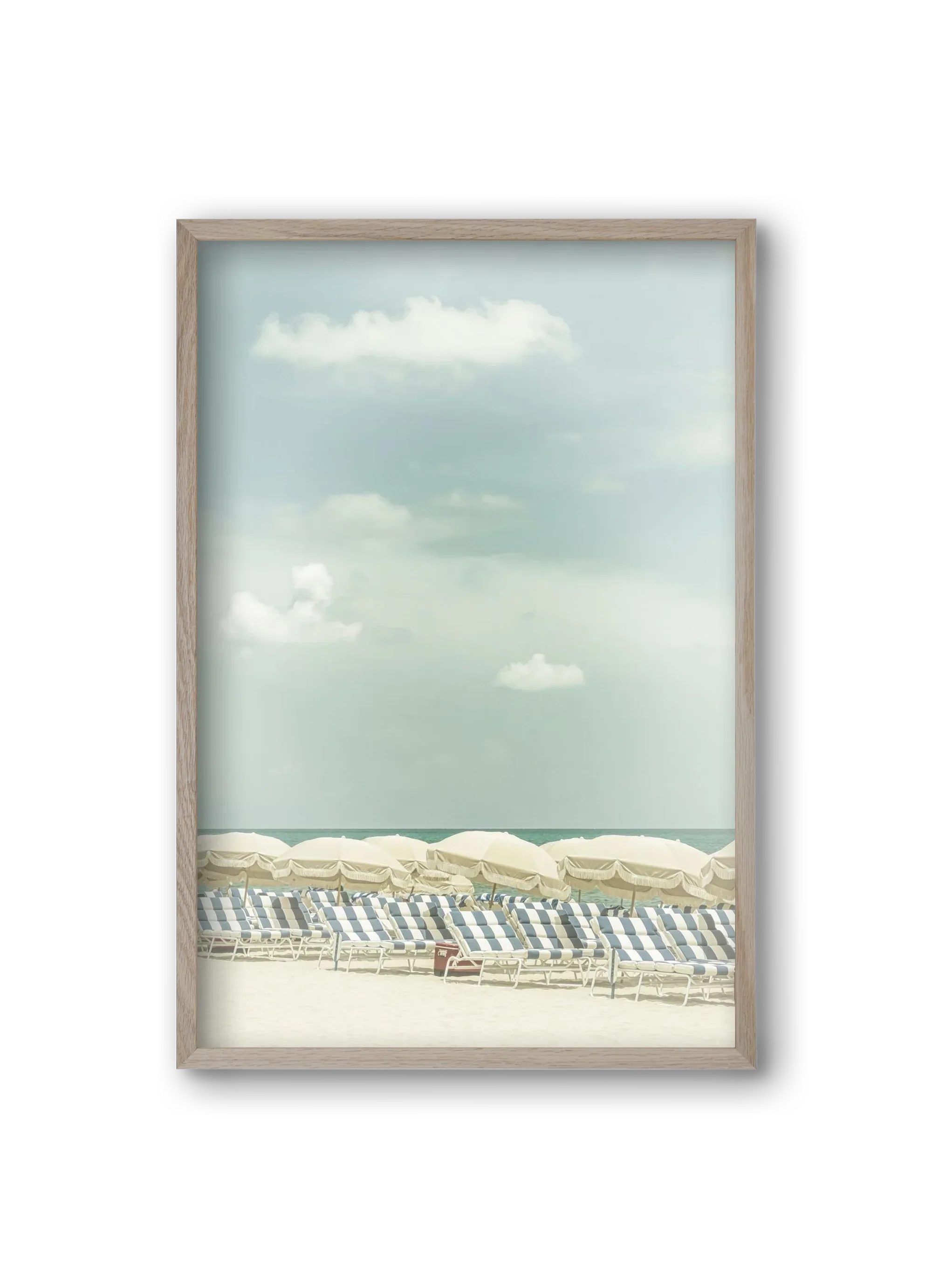 Vintage beach scene - artbridge