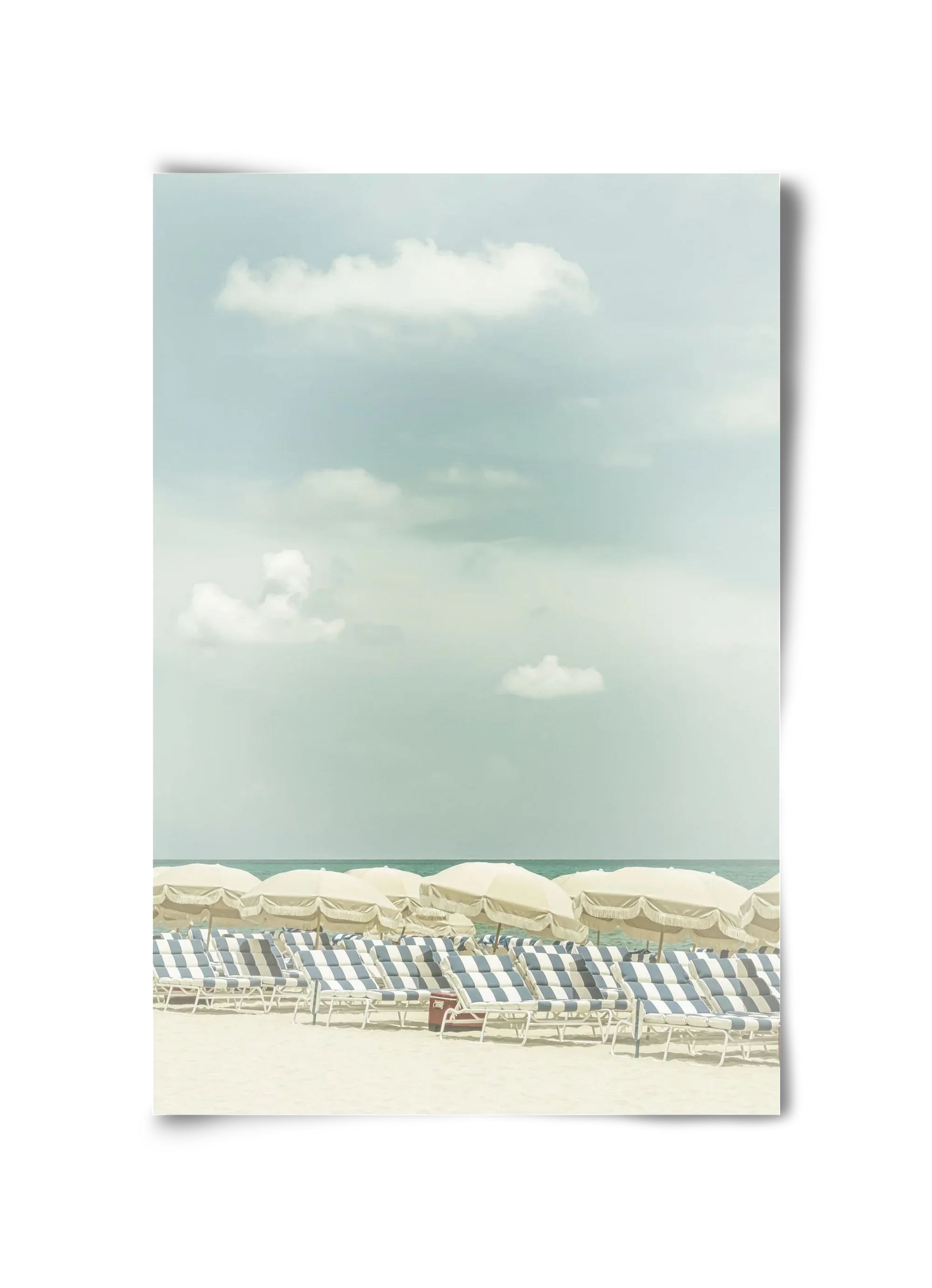 Vintage beach scene - artbridge