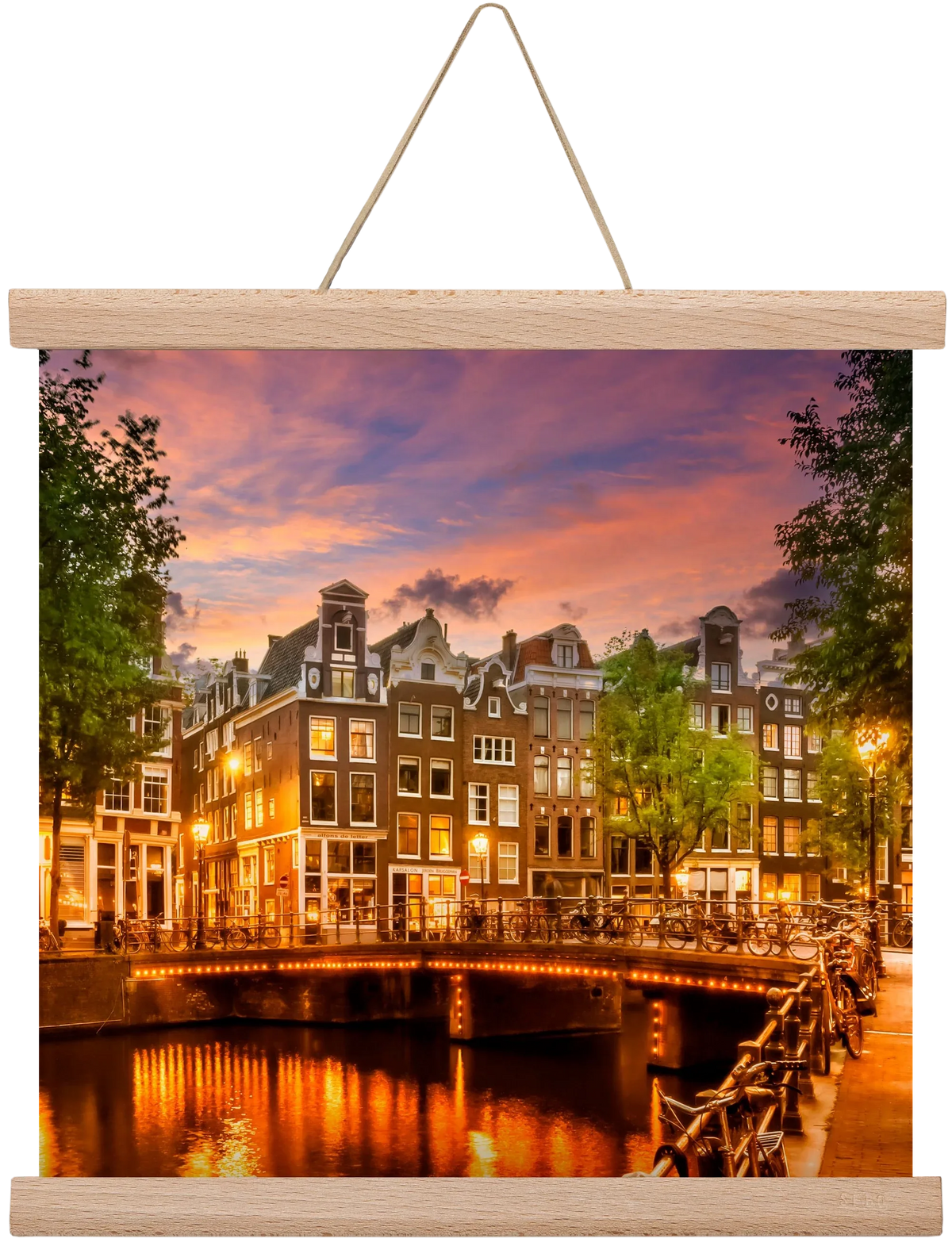 AMSTERDAM Idyllic impression from Singel - artbridge