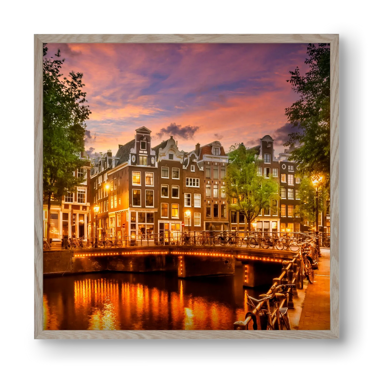 AMSTERDAM Idyllic impression from Singel - artbridge