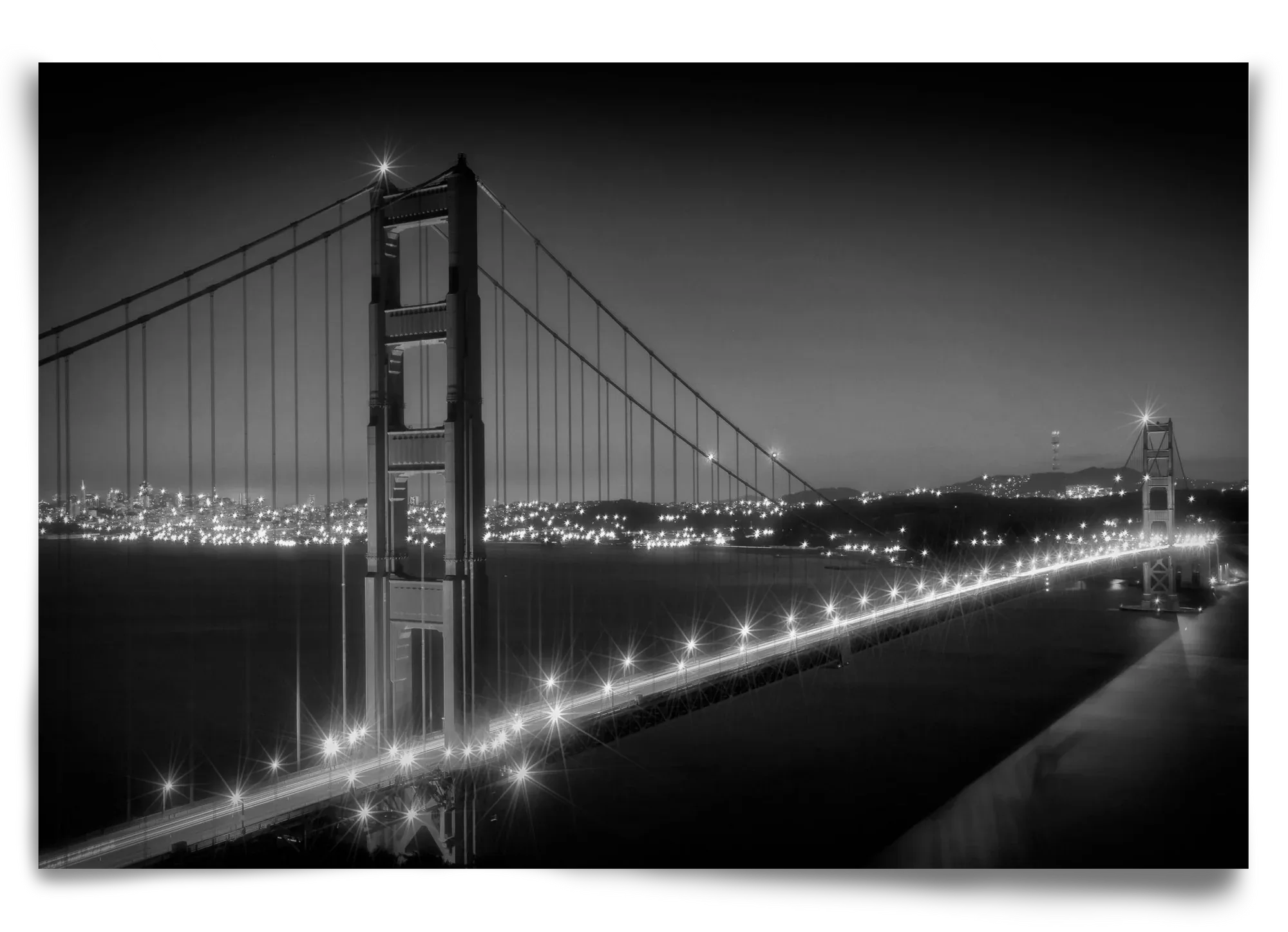 Evening Cityscape of Golden Gate Bridge | Monochrome - artbridge