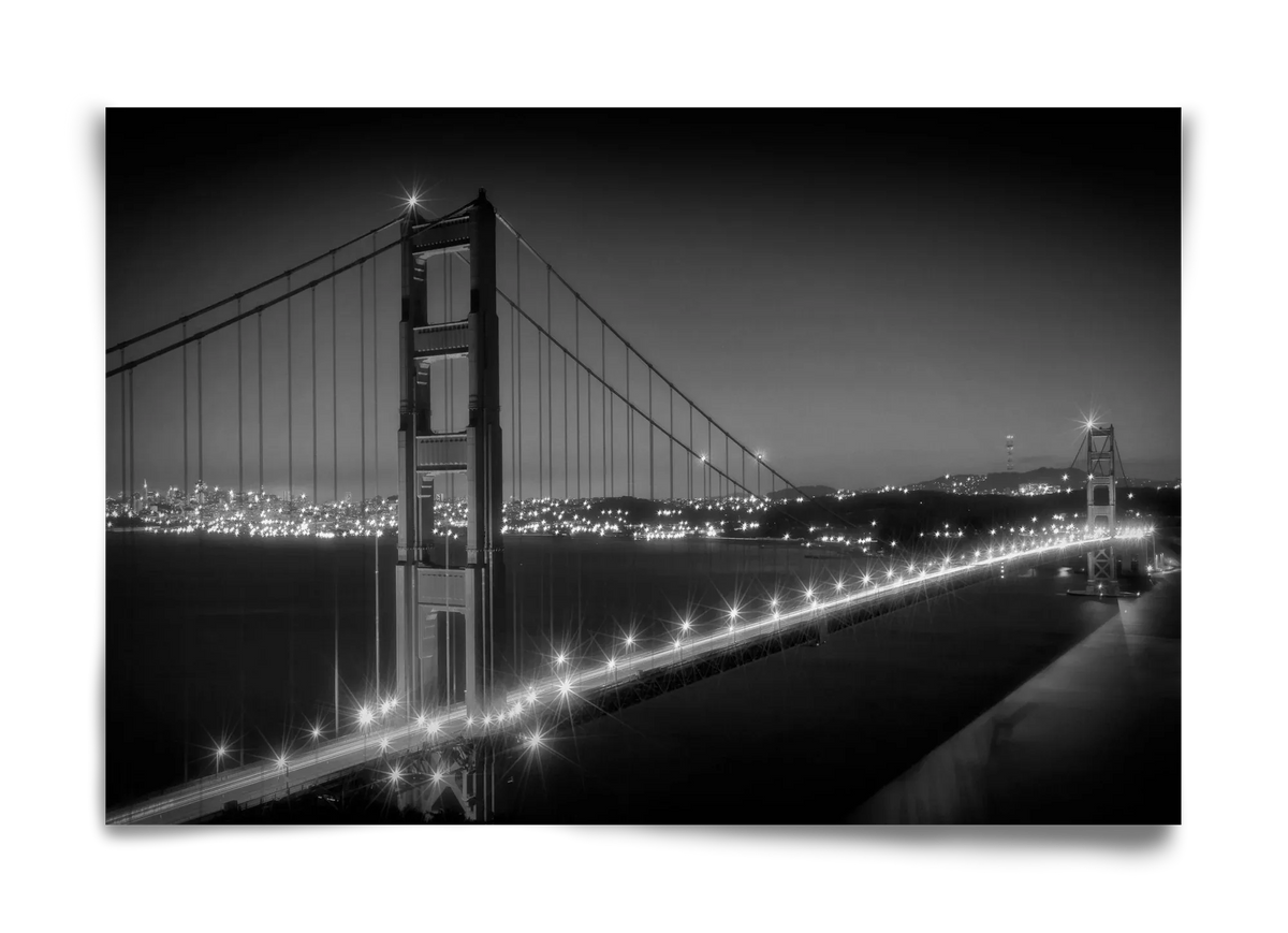 Evening Cityscape of Golden Gate Bridge | Monochrome - artbridge