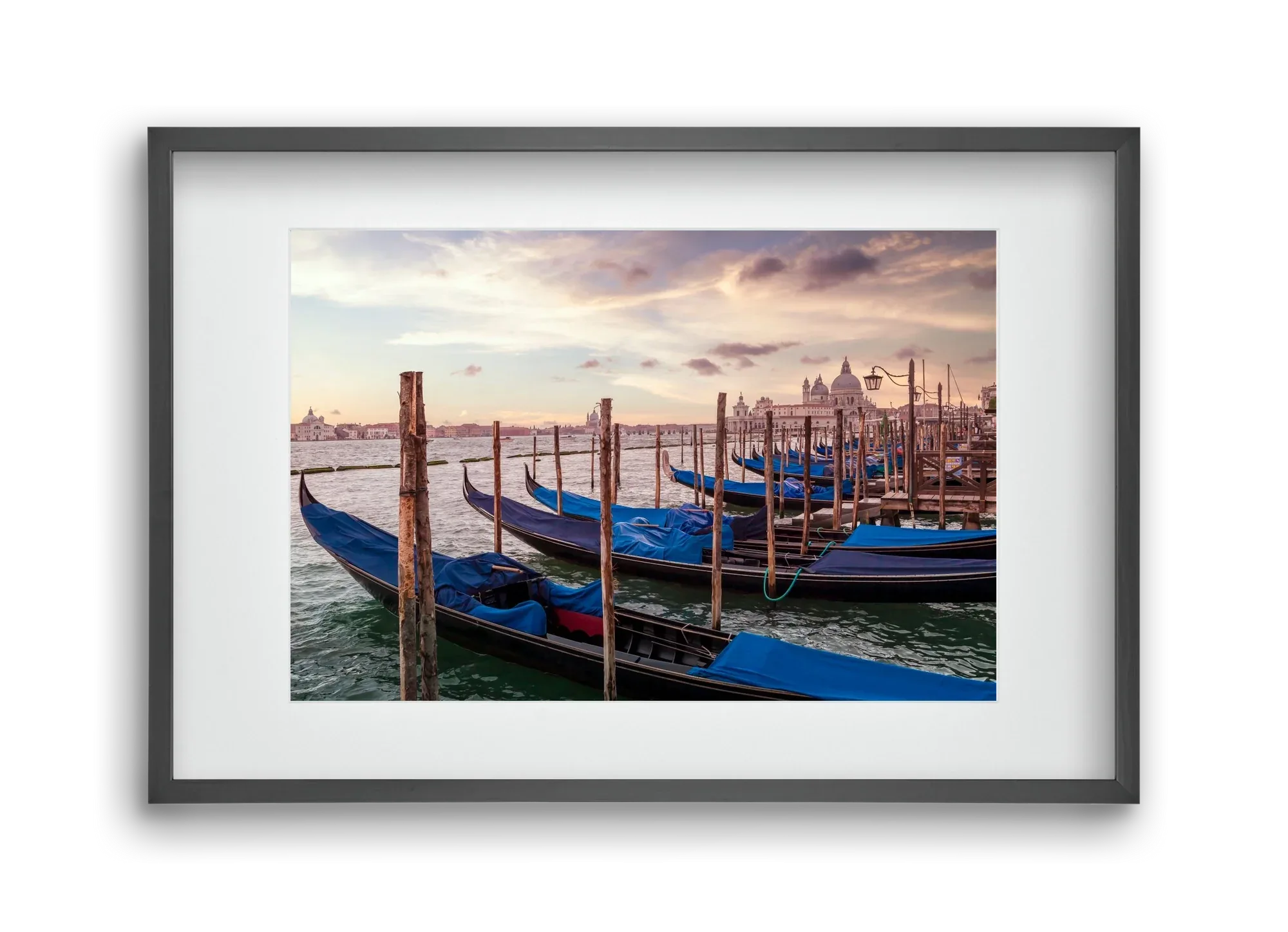VENICE Gondolas & Santa Maria della Salute - artbridge