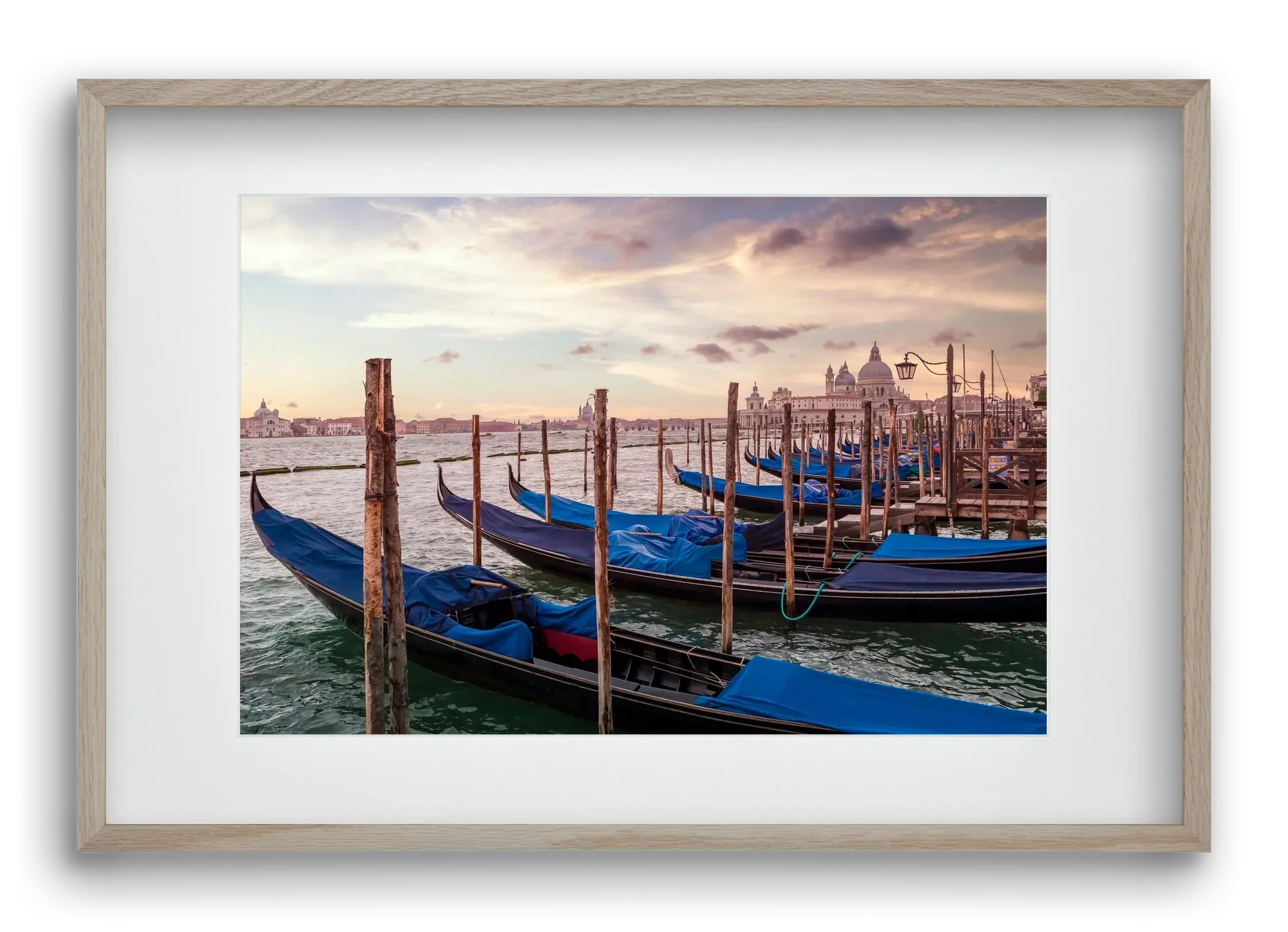 VENICE Gondolas & Santa Maria della Salute - artbridge