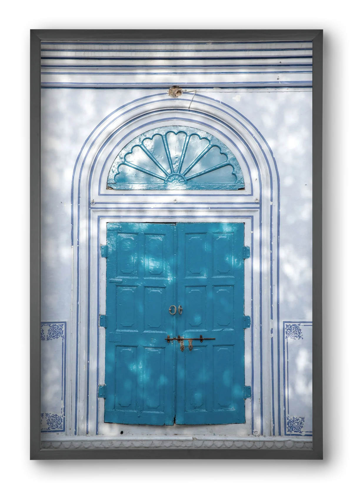 Blue door - artbridge