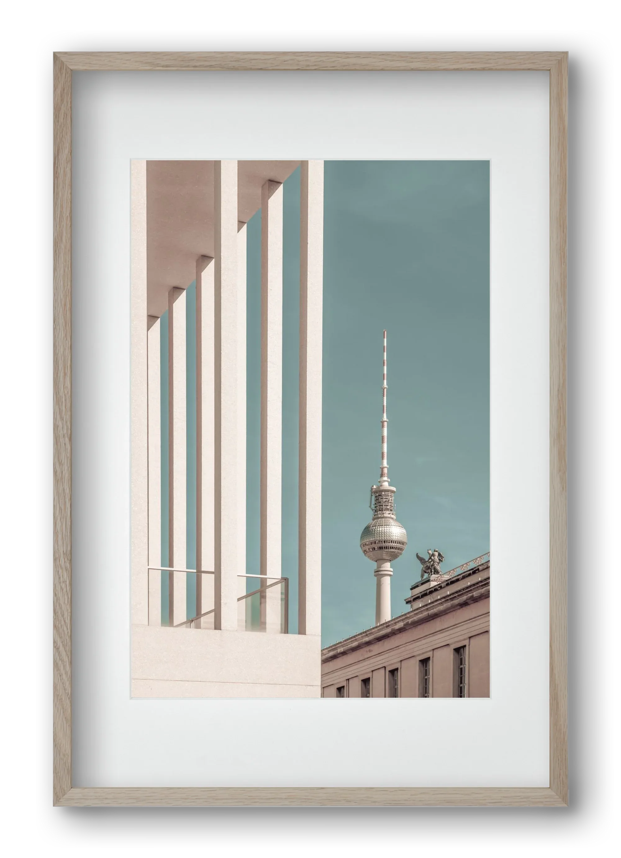 BERLIN Television Tower | urban vintage style - artbridge