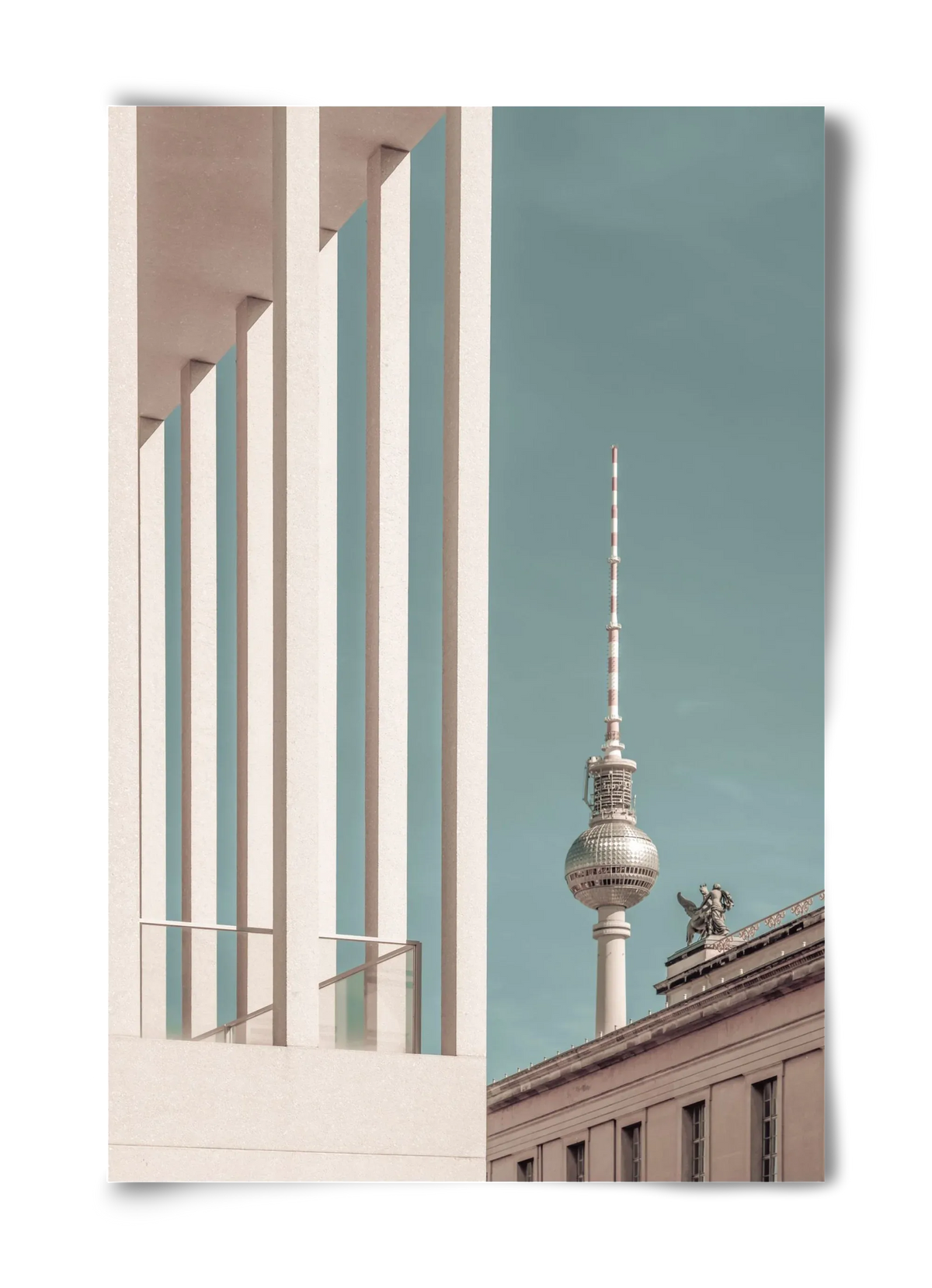 BERLIN Television Tower | urban vintage style - artbridge