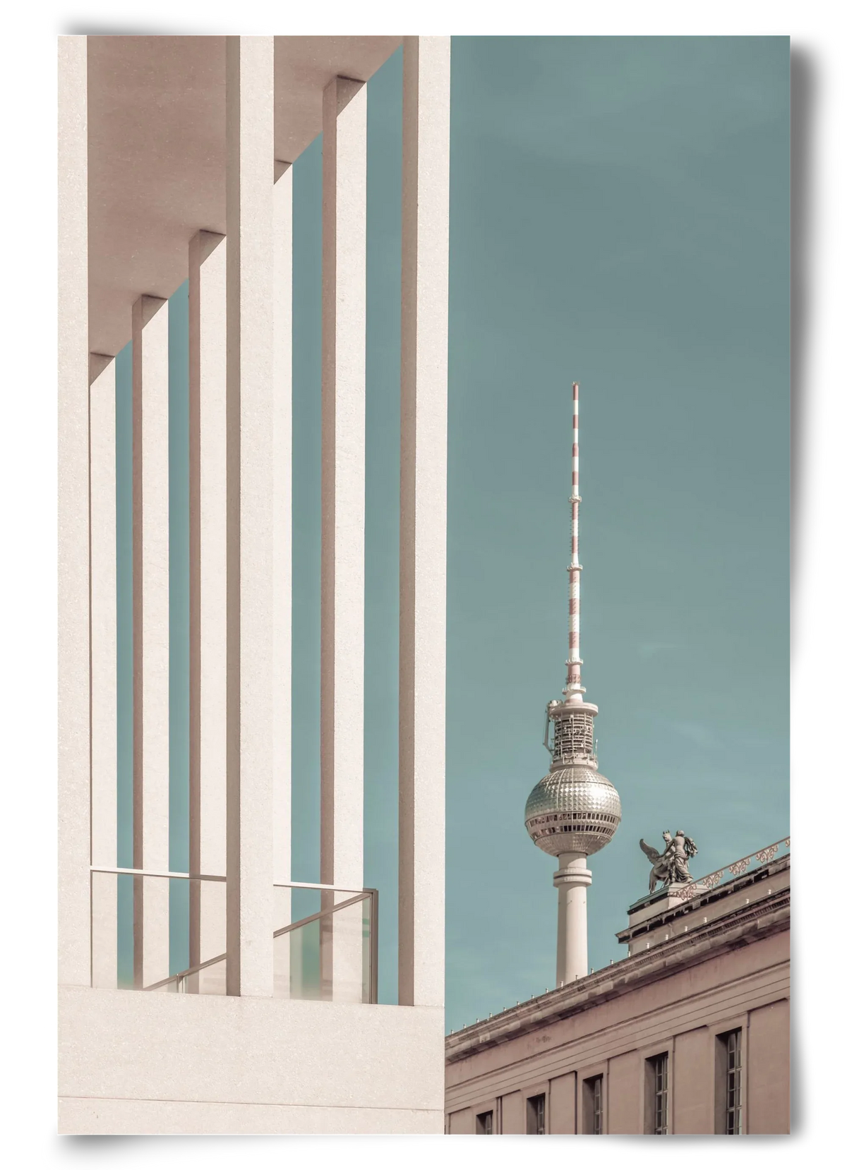 BERLIN Television Tower | urban vintage style - artbridge