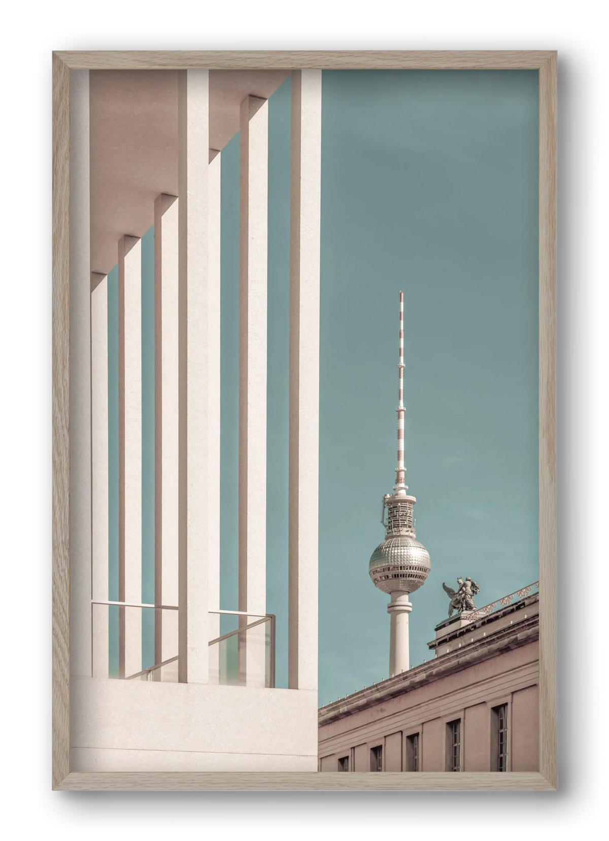 BERLIN Television Tower | urban vintage style - artbridge