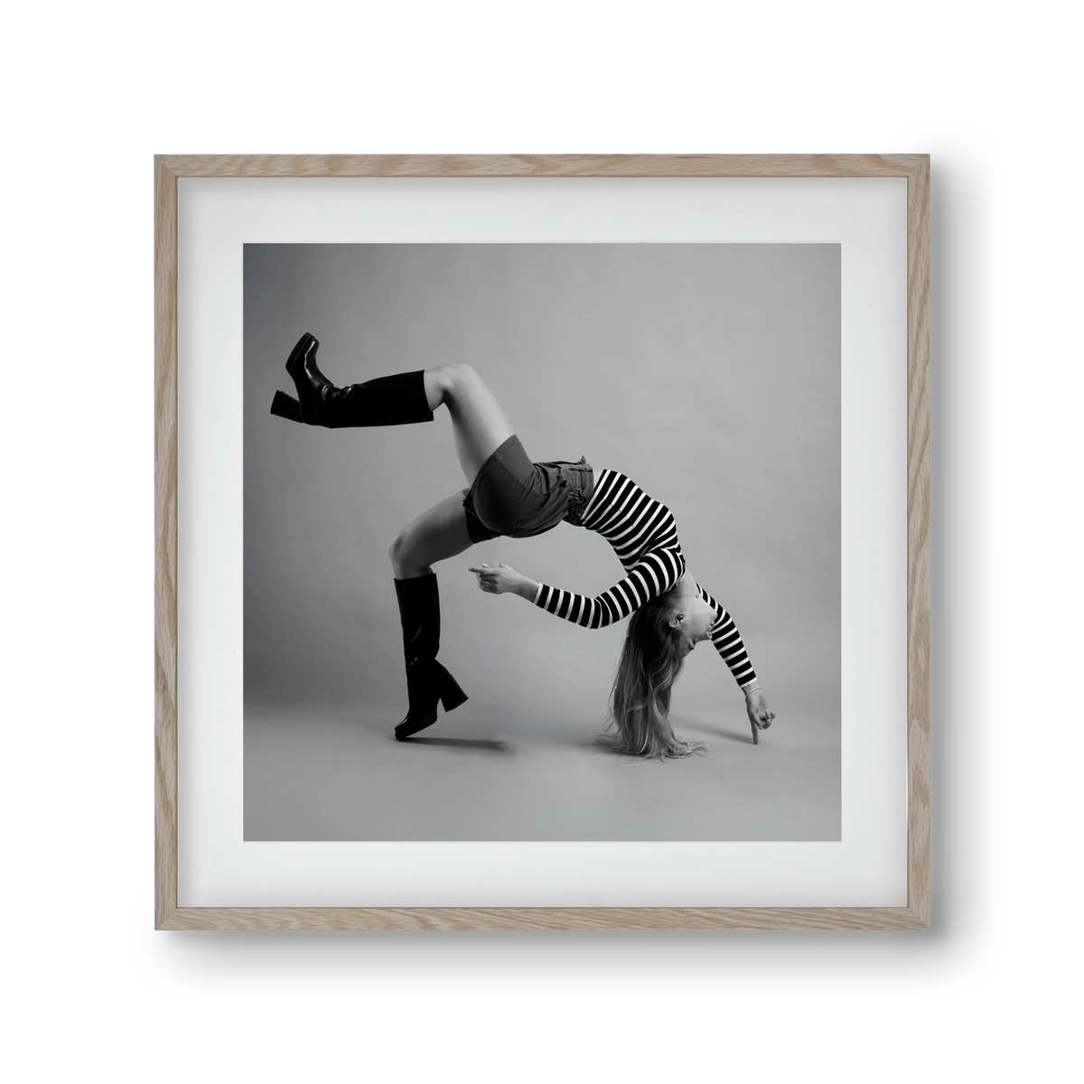 Balance, 30x30 cm (20x20 cm), Tölgy keret, paszpartuval